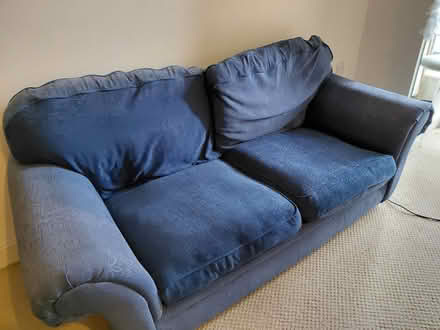 Photo of free sofa (TN30) #1