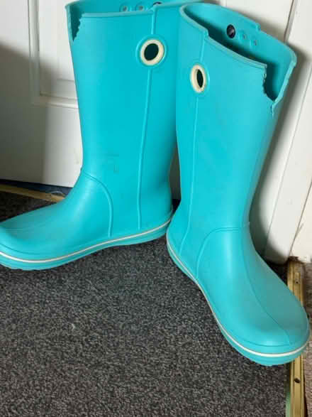 Photo of free “Sawn off” croc wellies (Leyland PR25) #3