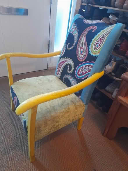Photo of free Old chair, sprung base (Dun Laoghaire A96) #1
