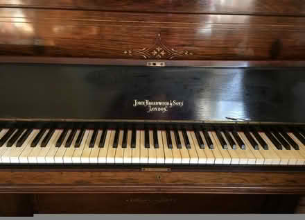 Photo of free piano (DA2) #2