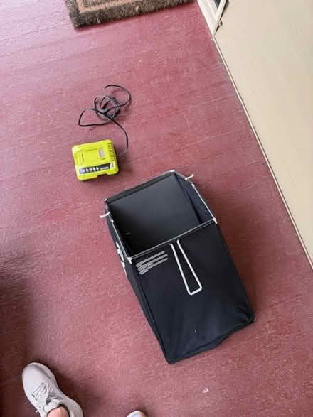 Photo of free Battery operated lawn mower (inner N/NE Portland) #3