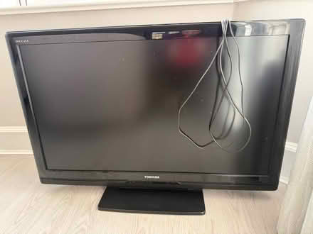 Photo of free Toshiba regza tv and firestick (North London) #1