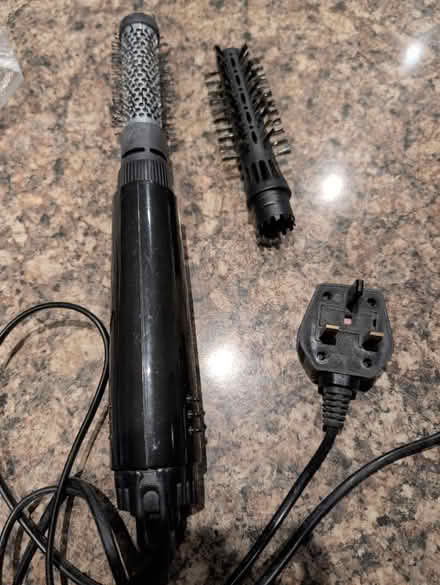 Photo of free Babyliss Hair Wand (Stonehouse) #1