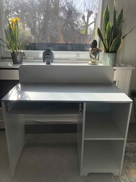 Photo of free Kids desk white/grey (Earls Court SW5) #2