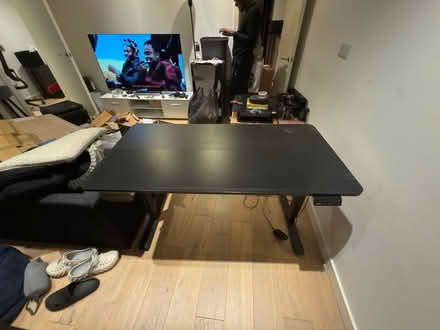 Photo of free Standing Desk black (NW9) #3