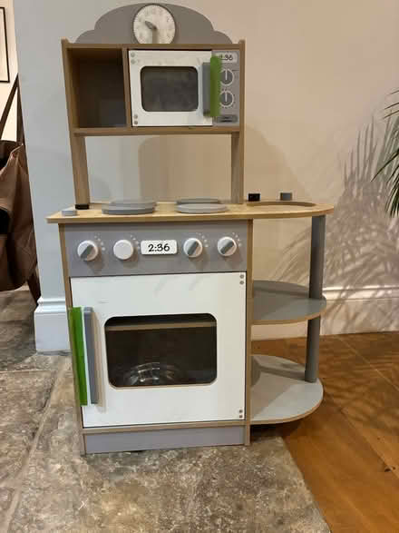 Photo of free Play kitchen (Butcombe BS40) #2