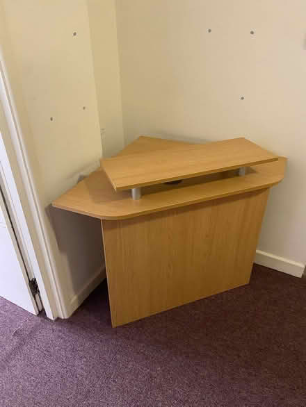 Photo of free Corner table (New England Quarter BN1) #1