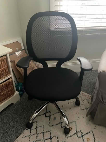 Photo of free Office chair (Poets corner, E17) #1