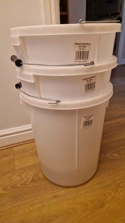 Photo of free x3 30 litre plasterers mixing bucket (Castlefield M3) #1