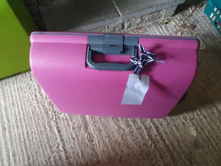 Photo of free Hard case suitcases (OX4, Temple Cowley) #4