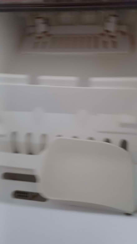 Photo of free Ice machine (Dunfermline KY11) #2