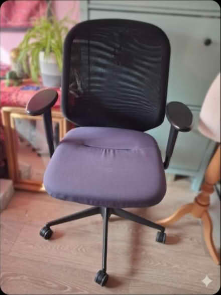 Photo of free Office chair (Riverside B98) #1