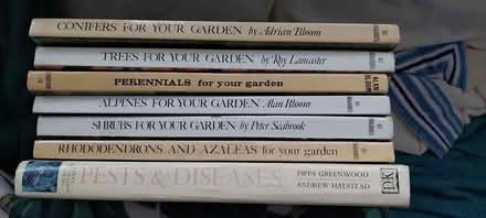 Photo of free Gardening Books (Wickford SS12) #3