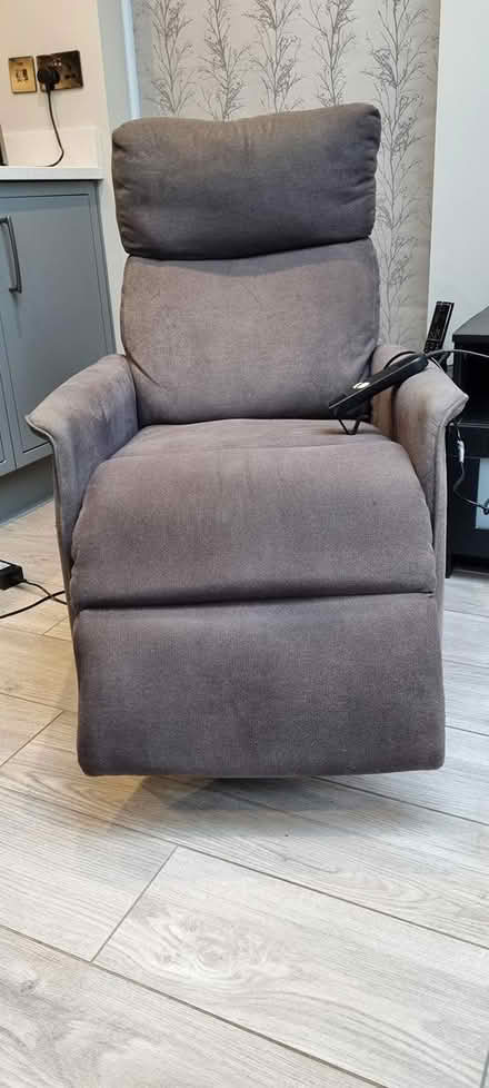 Photo of free Electric Recling Chair (Hurst, Wokingham RG10) #3