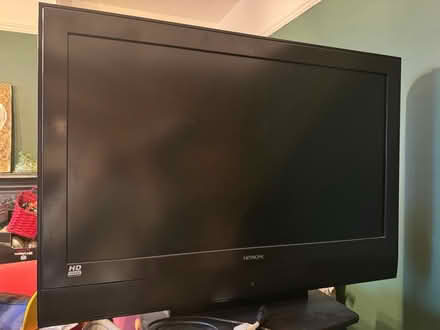 Photo of free Hitachi HD tv (Surrey RH7) #2