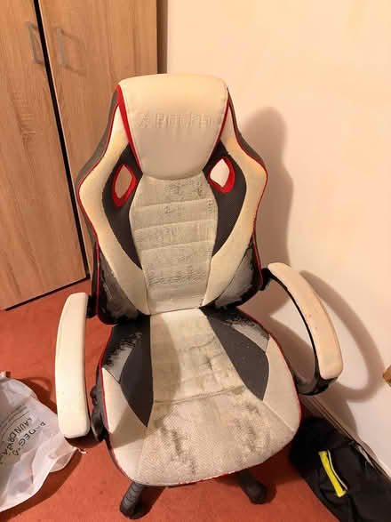 Photo of free Gaming chair (Central Liverpool L3) #1