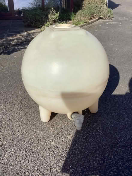 Photo of free Beer sphere. (Old Whittington S41) #1