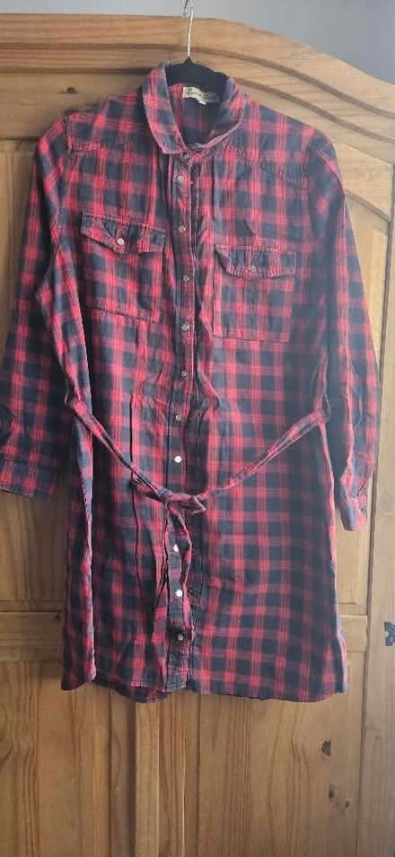 Photo of free Flannel shirt dress (Hope-under-Dinmore HR6) #1