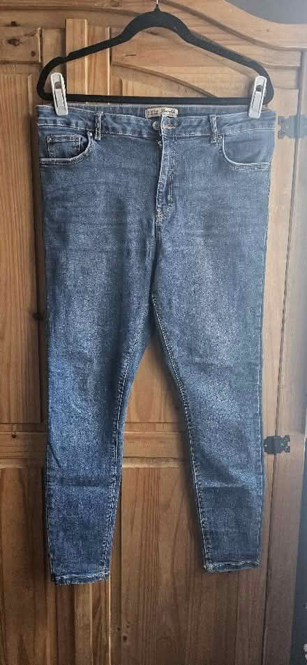Photo of free Denim jeans (Hope-under-Dinmore HR6) #1