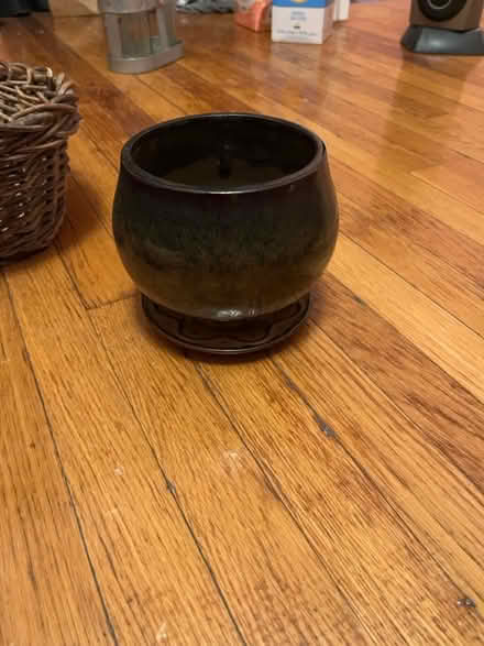 Photo of free Ceramic pot (Winter Hill) #1