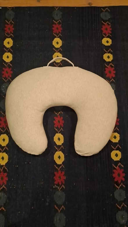 Photo of free Small breastfeeding pillow (OX2 Wolvercote, Oxford) #1