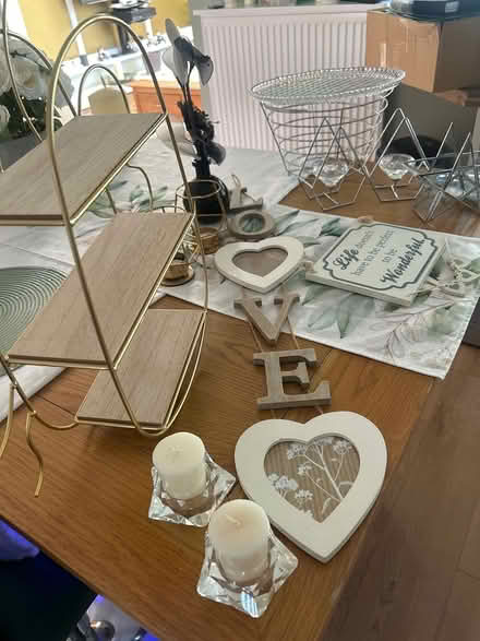 Photo of free Household ornaments (Ls28) #1