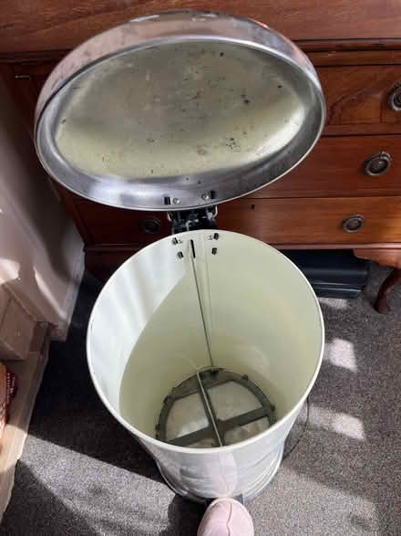 Photo of free Cream Pedal Bin (Bear Cross BH11) #2