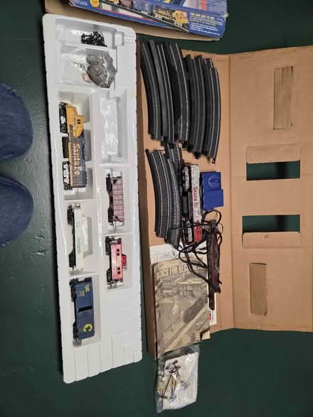 Photo of free HO Train Set (Elk Grove Village) #2