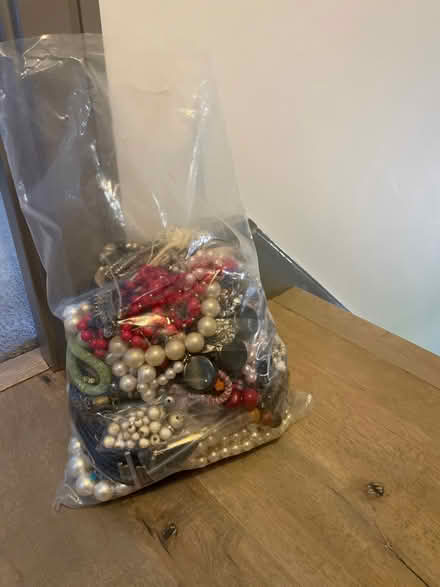 Photo of free Bag of costume jewellery (Harrowby Lane Grantham) #1