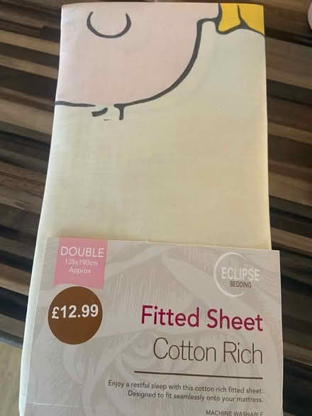 Photo of free Double fitted sheet (Bow Brickhill MK17) #1