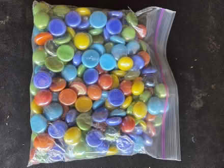 Photo of free multi-color glass beads (Farmington @ 11 Mile) #1