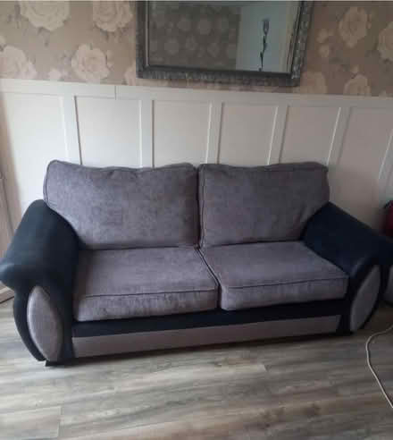Photo of free 3 seater sofa (Stourbridge DY8) #1