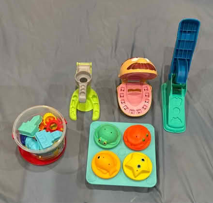 Photo of free Play dough accessories (Columbia) #1