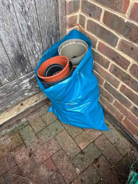 Photo of free Plastic plant pots (Sevenoaks TN13) #2