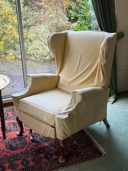 Photo of free 2 Vintage Parker Knoll armchairs (lu62pf) #4