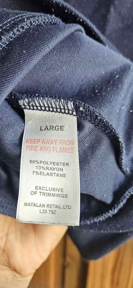 Photo of free Short hoodie (Hope-under-Dinmore HR6) #3