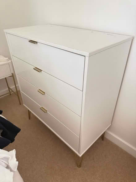 Photo of free White chest of drawers (CR0) #1