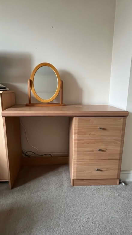 Photo of free Dressing table (Rh6 9) #2