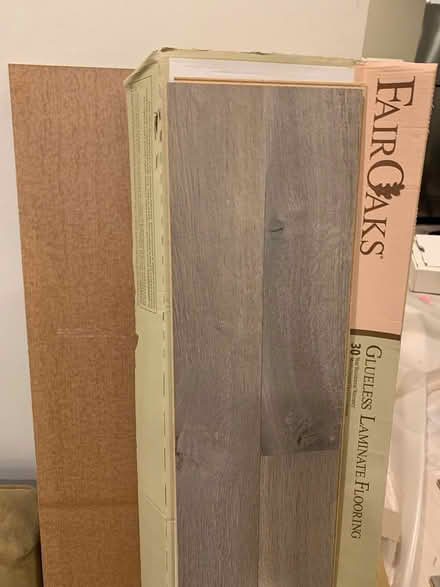 Photo of free Laminate flooring (Congress Heights) #1