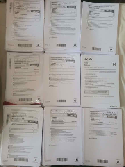 Photo of free GCSE Home Language past paper resources. Various Languages (St Helier SM1) #1