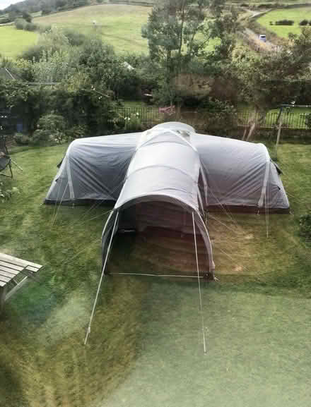 Photo of free 9 Man Tent Green (CH42) #2