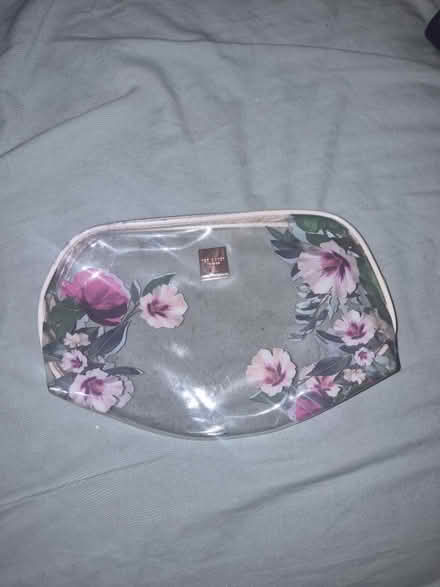 Photo of free Ted Baker make up bag (HA7) #1