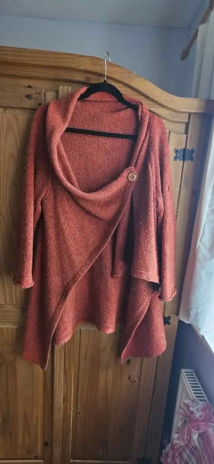 Photo of free Unique woolen cardigan (Hope-under-Dinmore HR6) #1