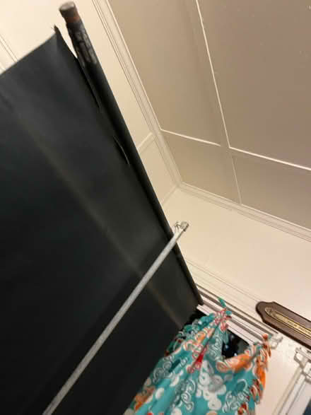 Photo of free Projector screen (Winter Hill) #3