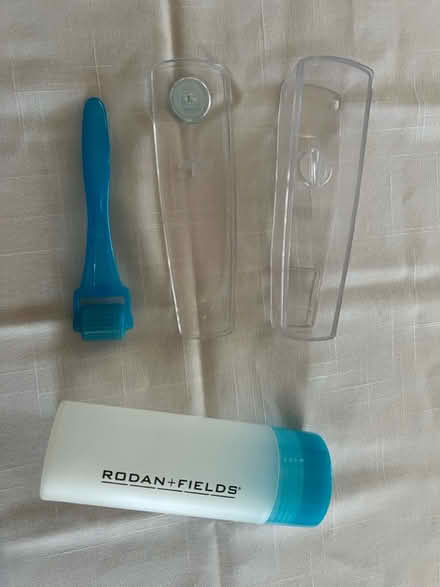 Photo of free Rodman + Fields face roller (Downtown Martinez) #4