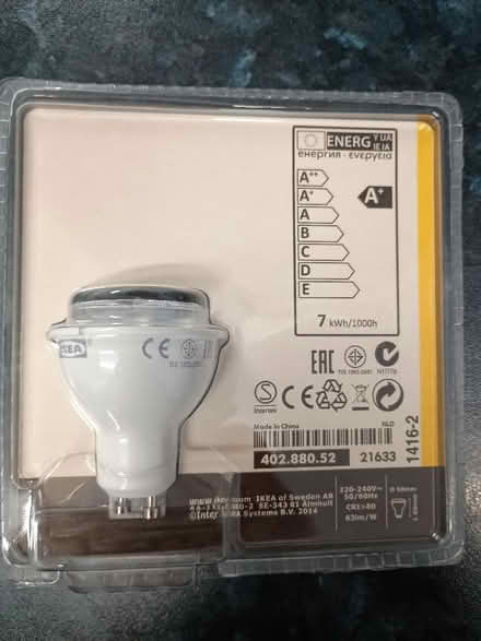Photo of free 3 LED light bulbs (Amersham HP7) #2