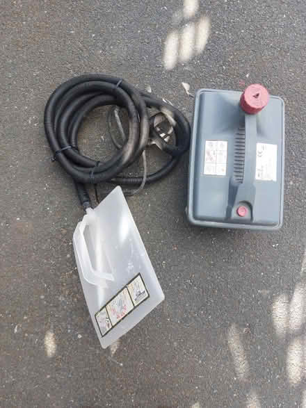 Photo of free Wall paper steamer (Wrose BD2) #1