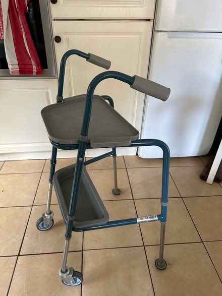 Photo of free Mobility frame (Stanford in the Vale SN7) #3