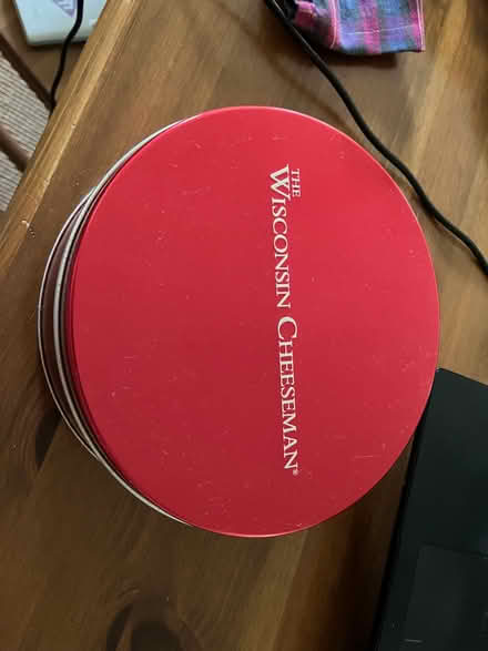 Photo of free small red tin (sausalito) #1