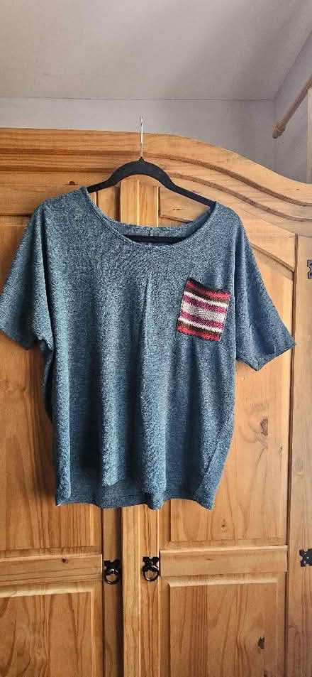 Photo of free Fun blue top (Hope-under-Dinmore HR6) #1